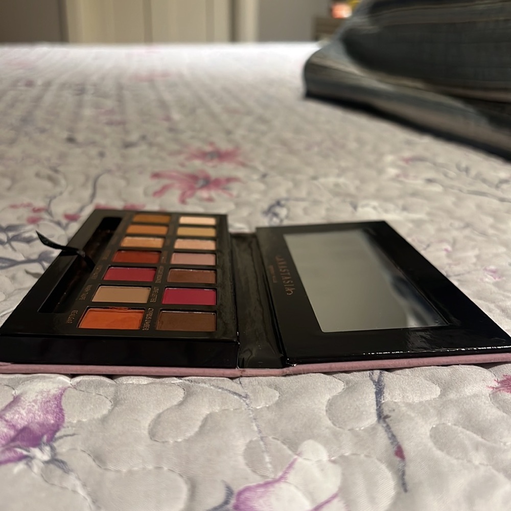 Modern Renaissance palette - Picture 4 of 4